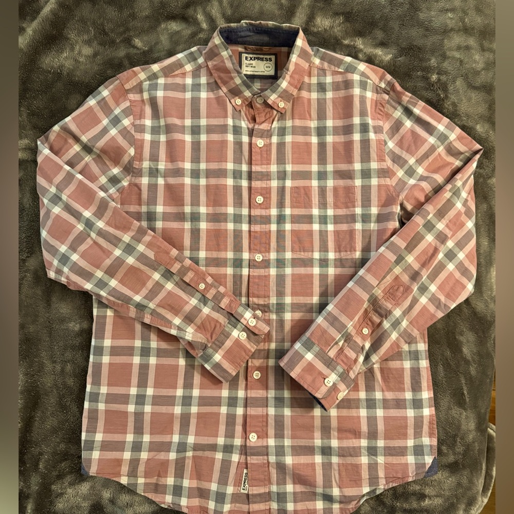 Express Red Blue Button Down Size Medium